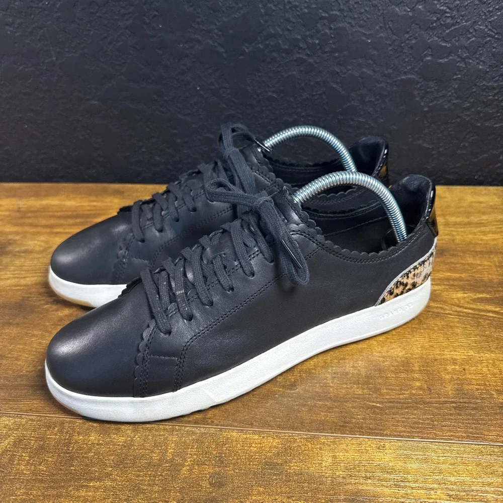 Cole Haan Grand Crosscourt Scallop W20673 Black Leather Sneaker Women 10B